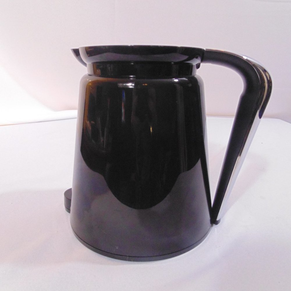 Keurig Carafe 2.0 - Picture 2 of 6